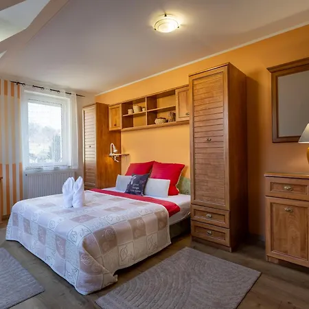 City Apartman Eger * Eger